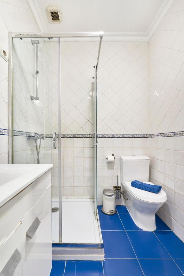 Spacious Bairro Alto Apartment With Courtyard, By Timecooler Lisboa Extérieur photo
