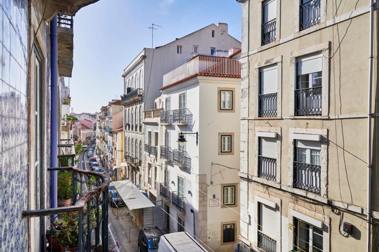 Spacious Bairro Alto Apartment With Courtyard, By Timecooler Lisboa Extérieur photo